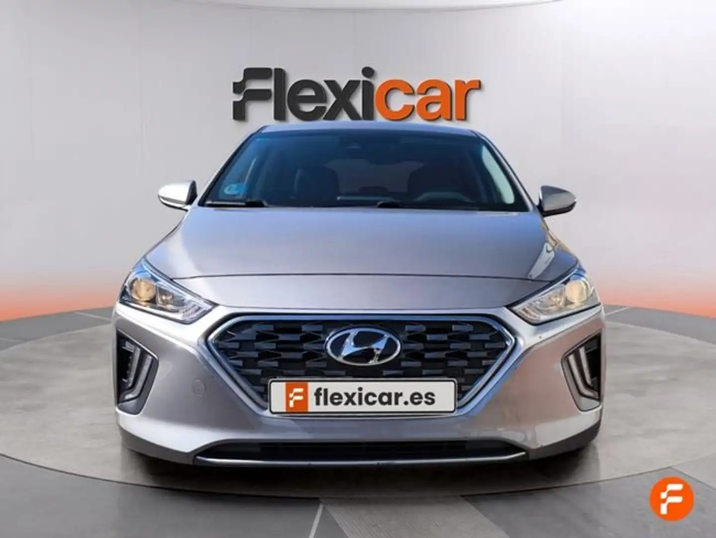 Hyundai IONIQ HEV 1.6 GDI Tecno Gris - 2