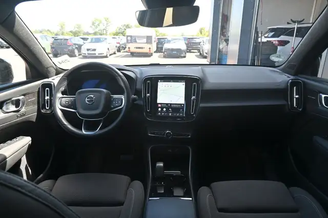 Volvo C40 view 15
