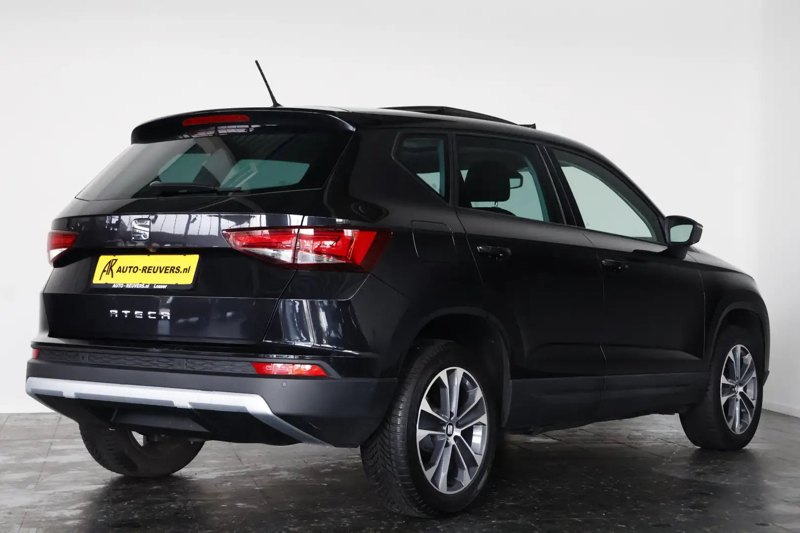 SEAT Ateca 1.4 EcoTSI 150 pK / DSG / Pano / LED / Keyless / C Schwarz - 2