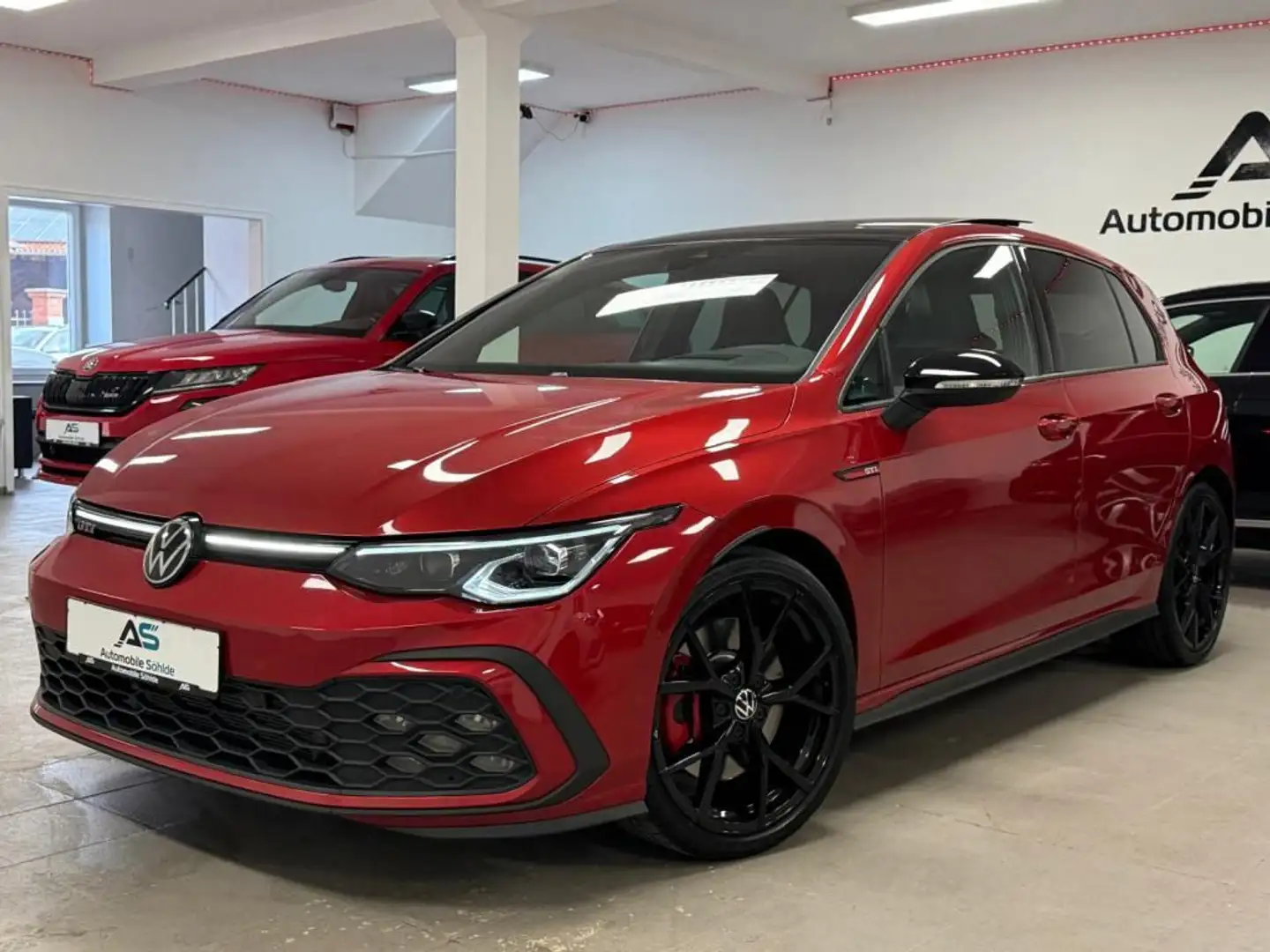 Volkswagen Golf 2.0 TSi GTI DSG Black Style Pano/IQLight/Ka Rojo - 2