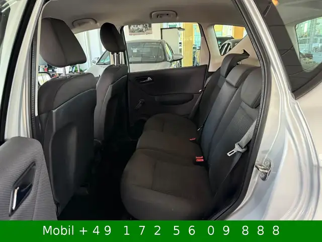 Mercedes-Benz A view 14