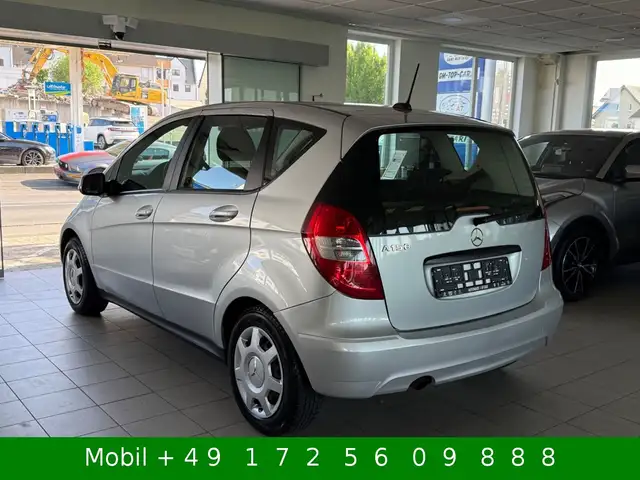 Mercedes-Benz A view 2