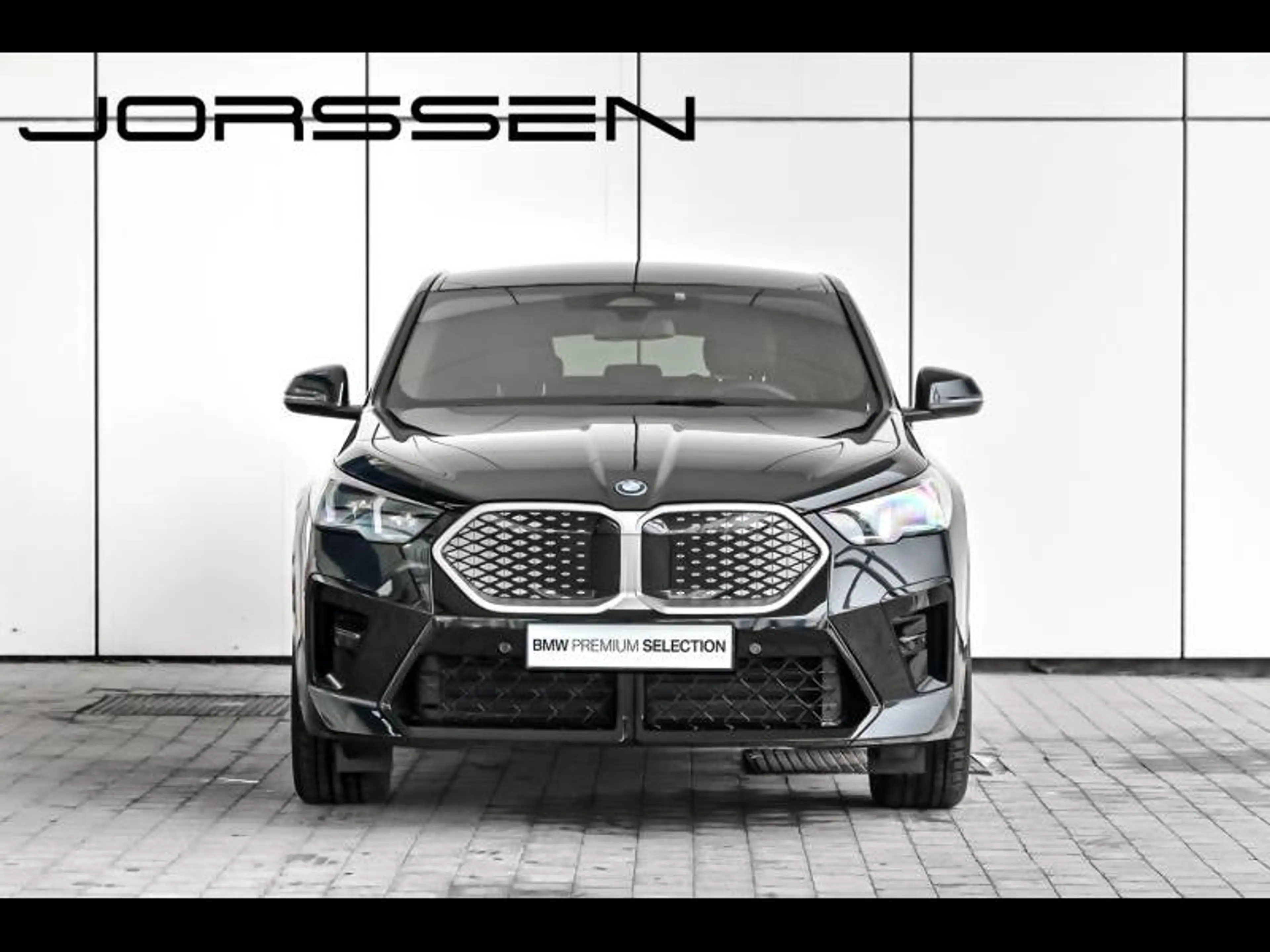 BMW iX2 M Sportpakket — photo 2