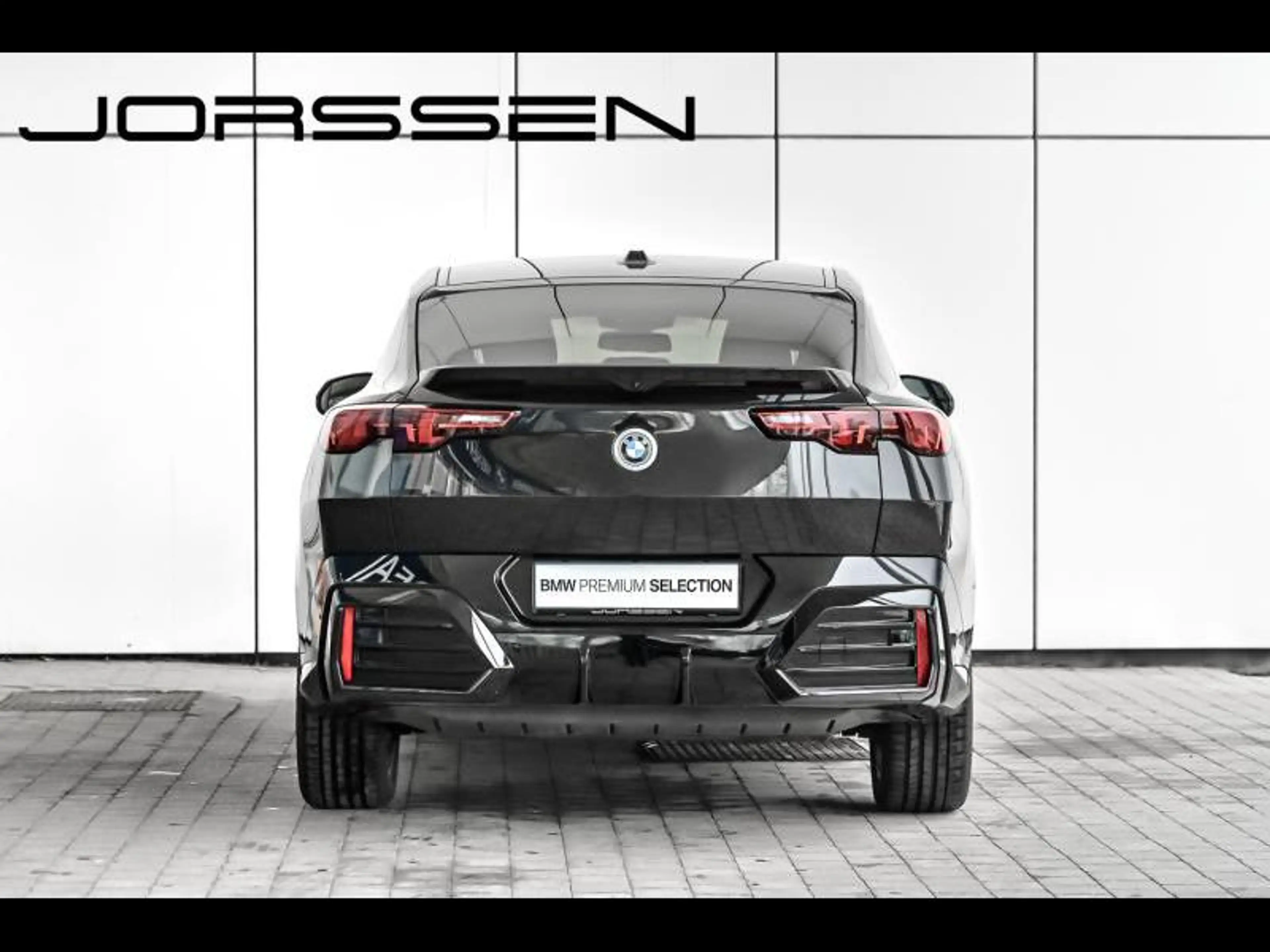 BMW iX2 M Sportpakket — photo 4