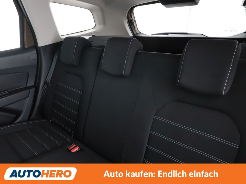 Dacia Duster 1.5 dCi Prestige 4x4 — photo 14
