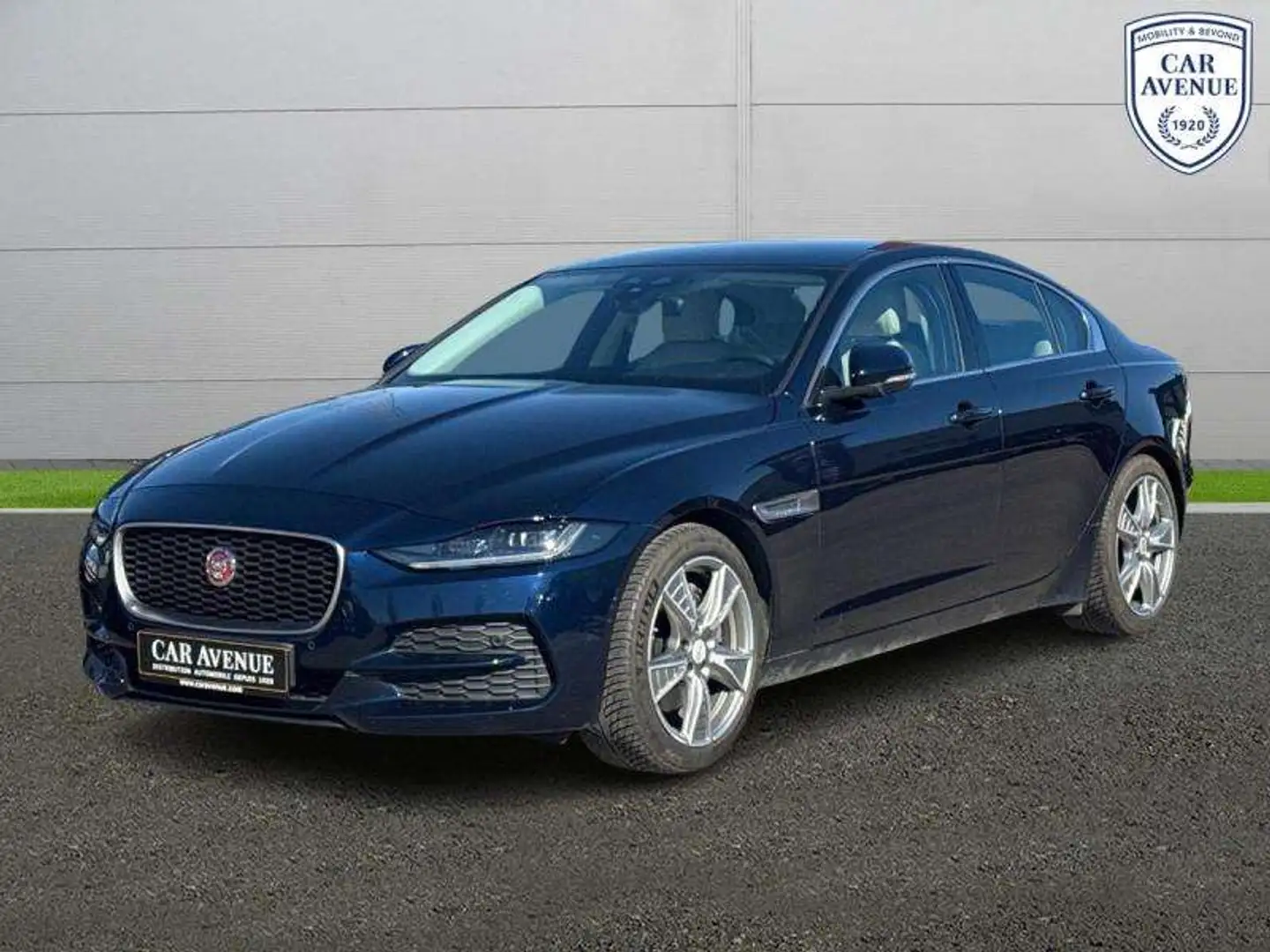 Jaguar XE P250 R-Dynamic HSE BVA8 Bleu - 1