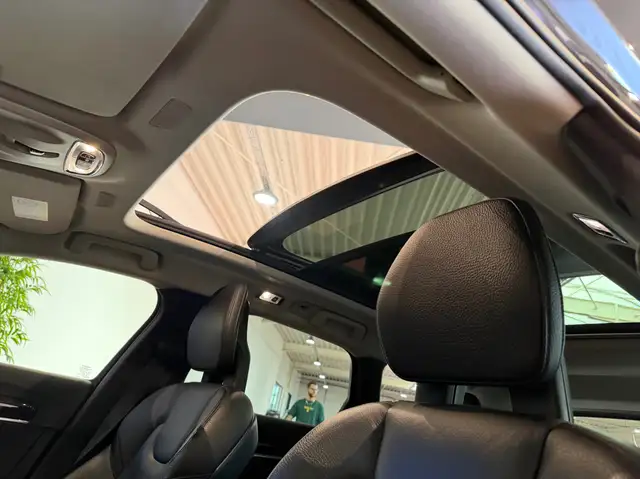 Volvo V90 view 9