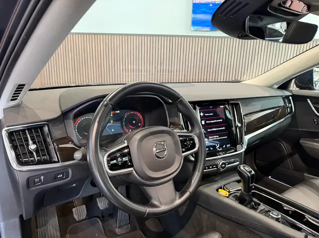 Volvo V90 view 7