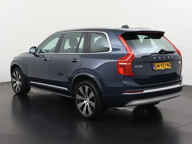 Volvo XC90 view 7