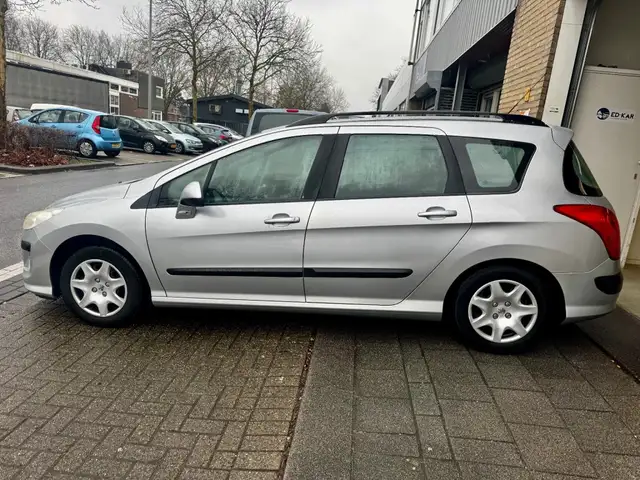 Peugeot 308 view 15