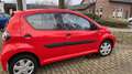 Toyota Aygo 1.0-12V Access Rood - thumbnail 1