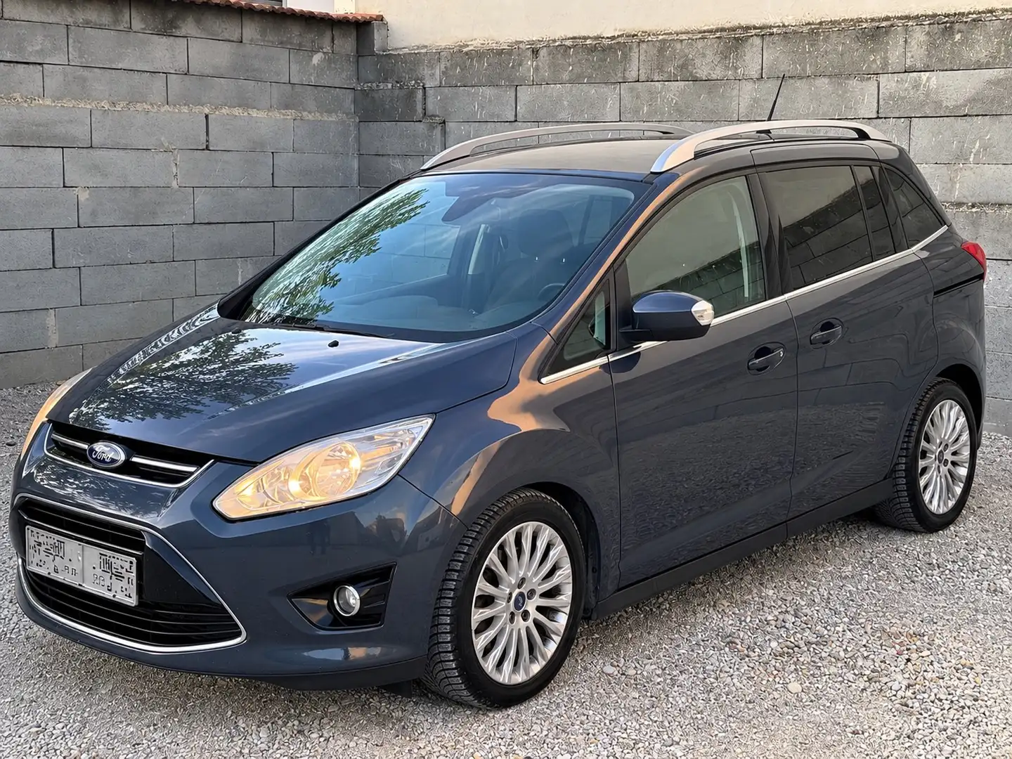 Ford Grand C-Max Titanium Automatik Grau - 2