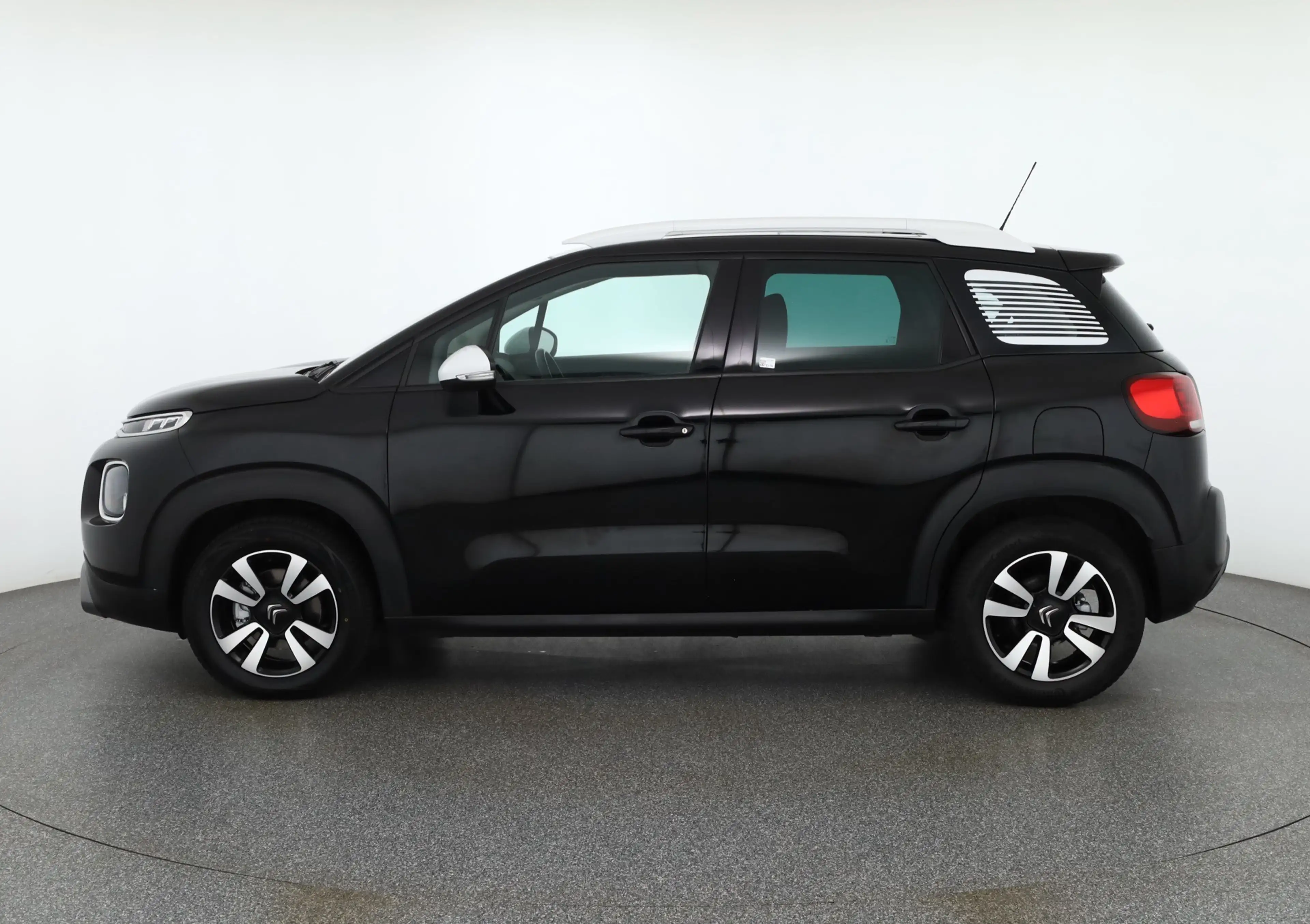 Citroen C3 Aircross 1.2 PureTech Aut. Head-Up Panorama — photo 2