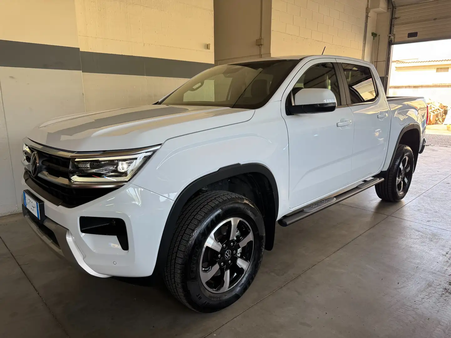 Volkswagen Amarok DC 2.0 tdi STYLE 4motion 204cv auto Bianco - 1