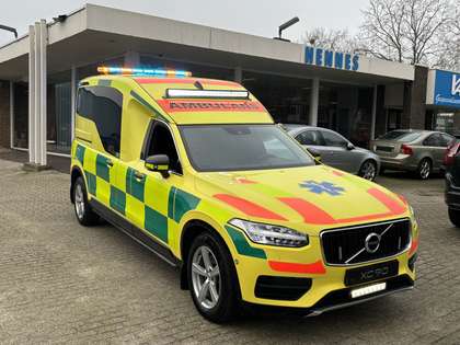 Volvo XC90 D5 AWD NILSSON Ambulance Krankenwagen Ambulans