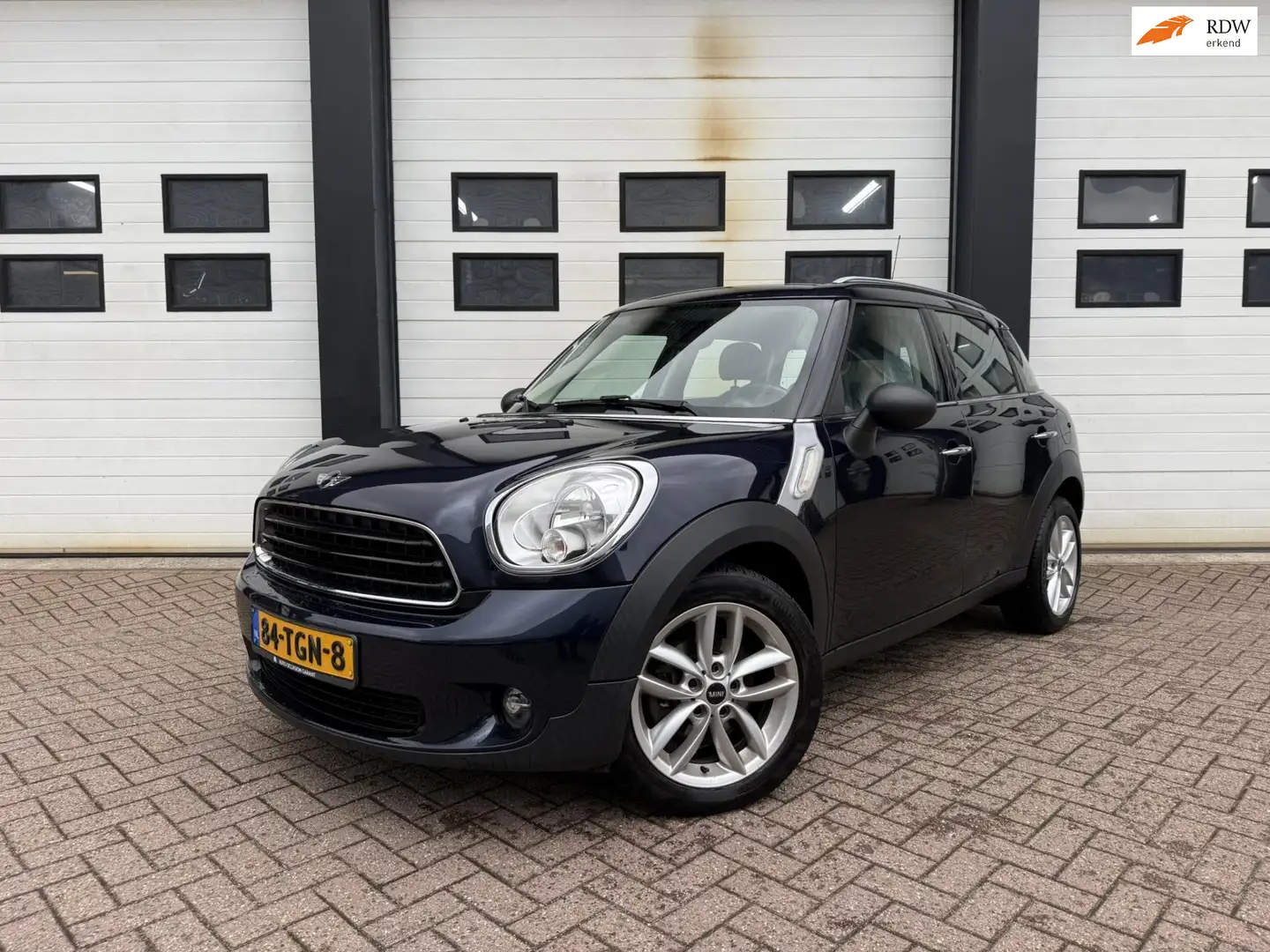 MINI One Countryman Mini 1.6 Business Line Blau - 1