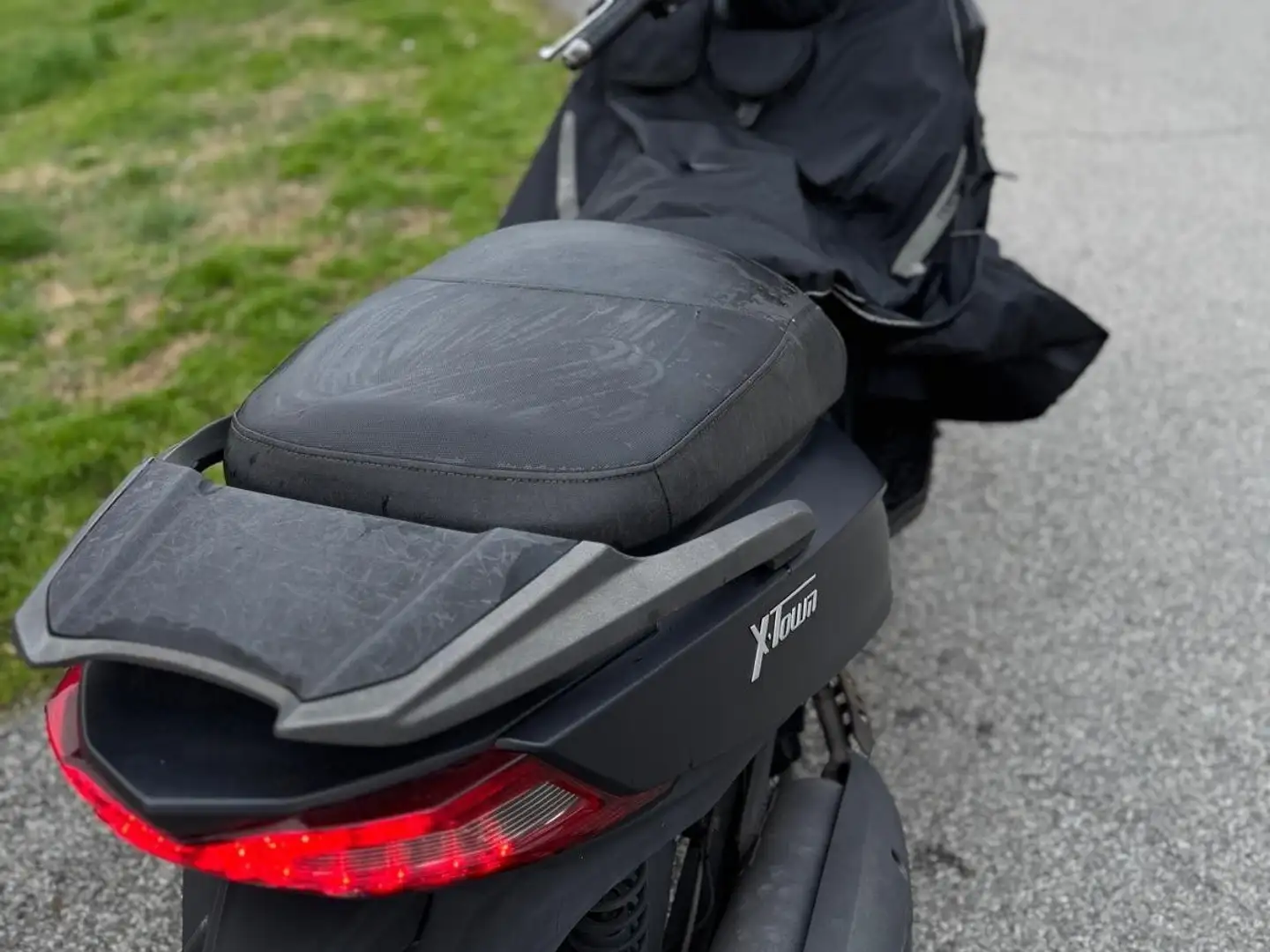 Kymco X-Town Grey - 1