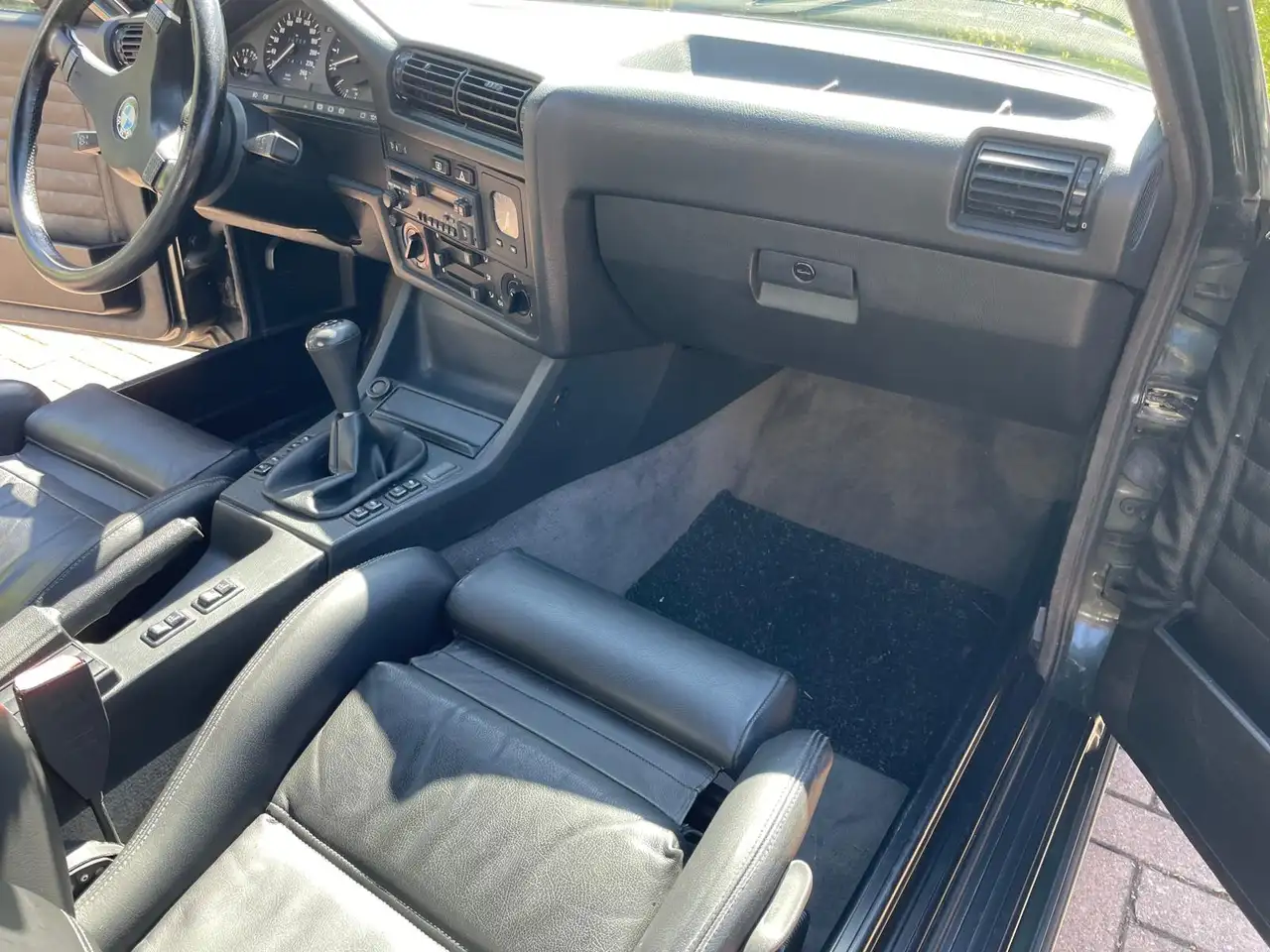 BMW 325i Cabrio H-Zulassung Oldtimer, foto 8