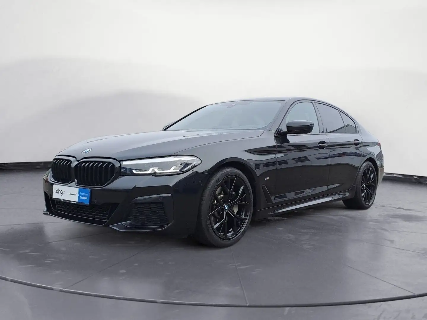 BMW 530 i M Sportpaket Glasdach Schwarz - 2