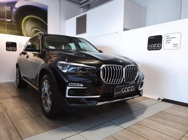 BMW X5 (G05/F95) - X5 xDrive25d xLine