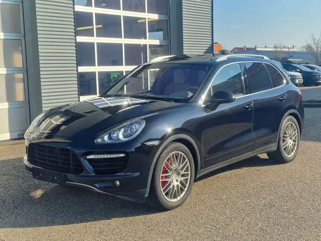 Porsche Cayenne Turbo