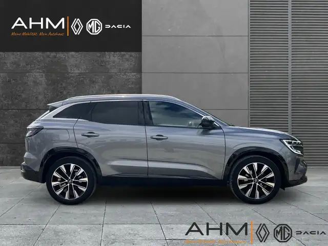 Renault Austral view 6