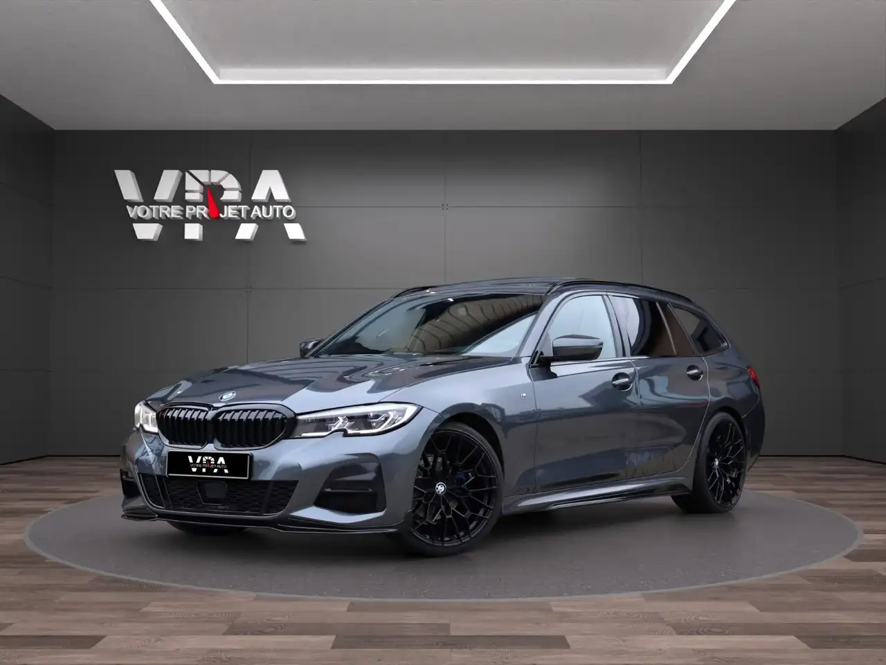BMW 320