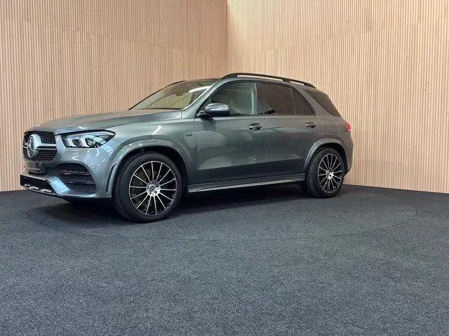 Mercedes-Benz GLE 350 GLE 350 de 4Matic 9G-TRONIC AMG Line| Pano| Camera
