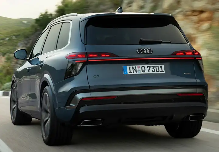 Audi Q7 2016, foto 17