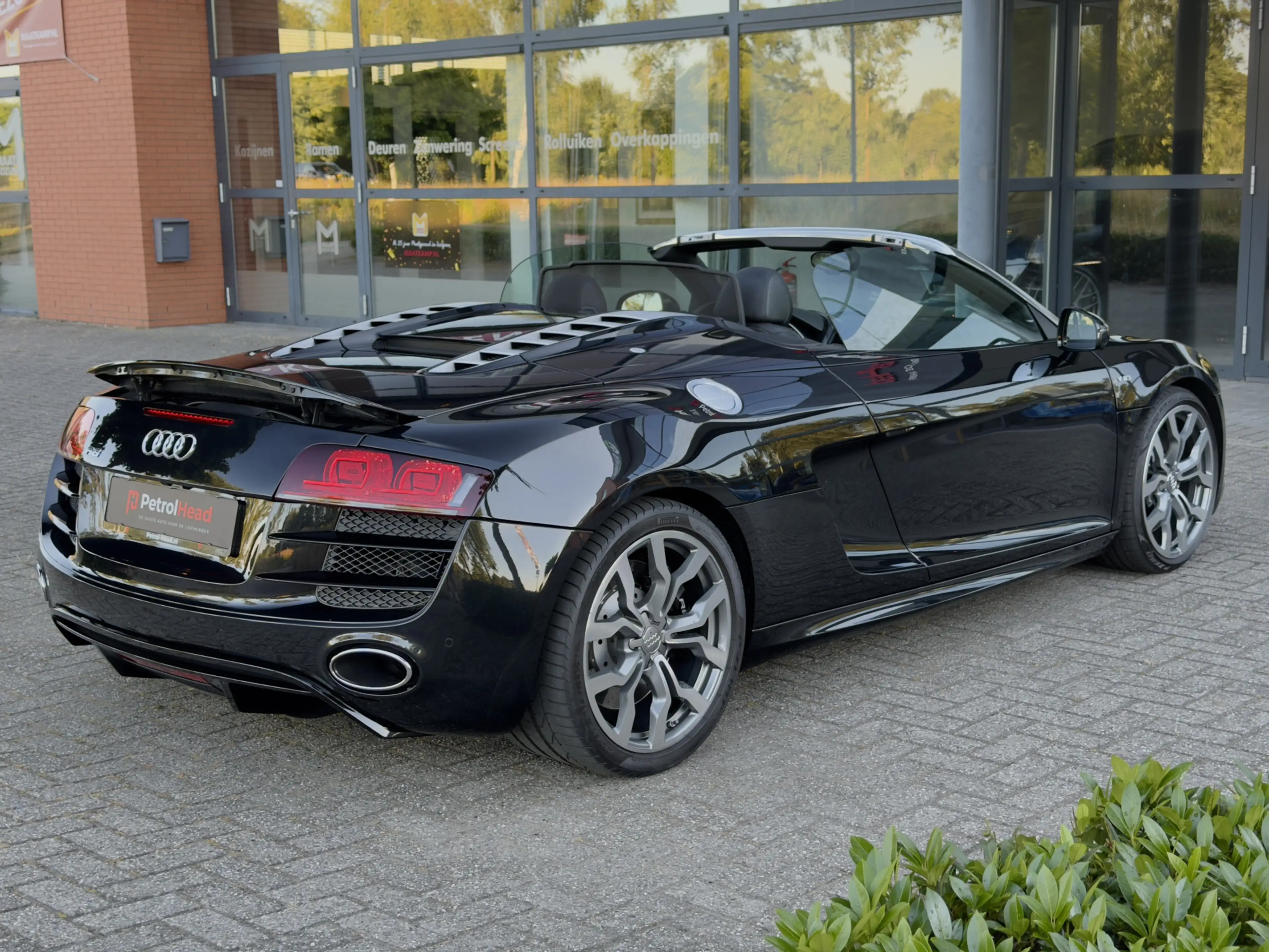 Audi R8 Spyder 5.2 V10 FSI, Carbon, Magnetic Ride, Bang & — photo 8