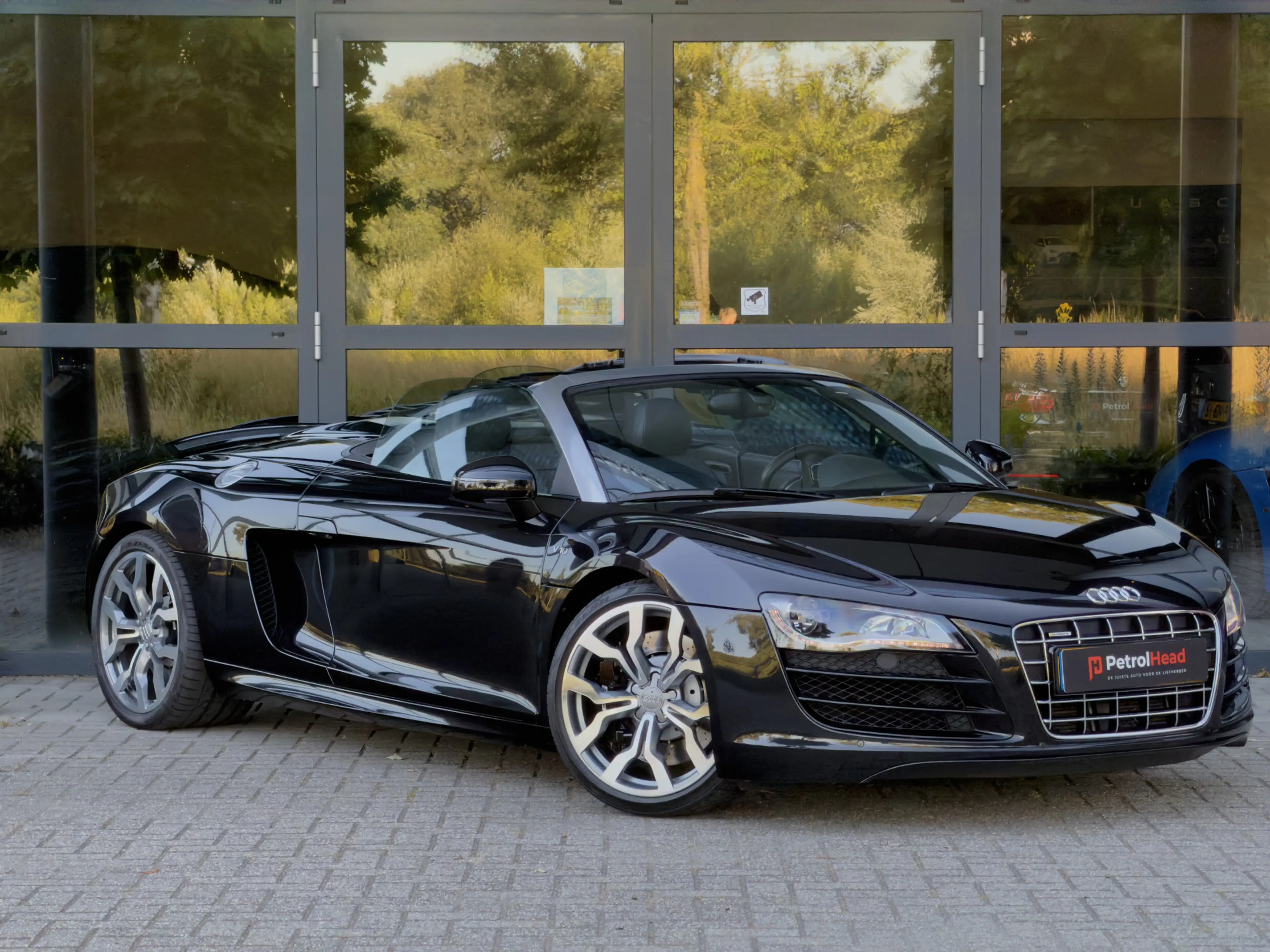 Audi R8 Spyder 5.2 V10 FSI, Carbon, Magnetic Ride, Bang & — photo 7