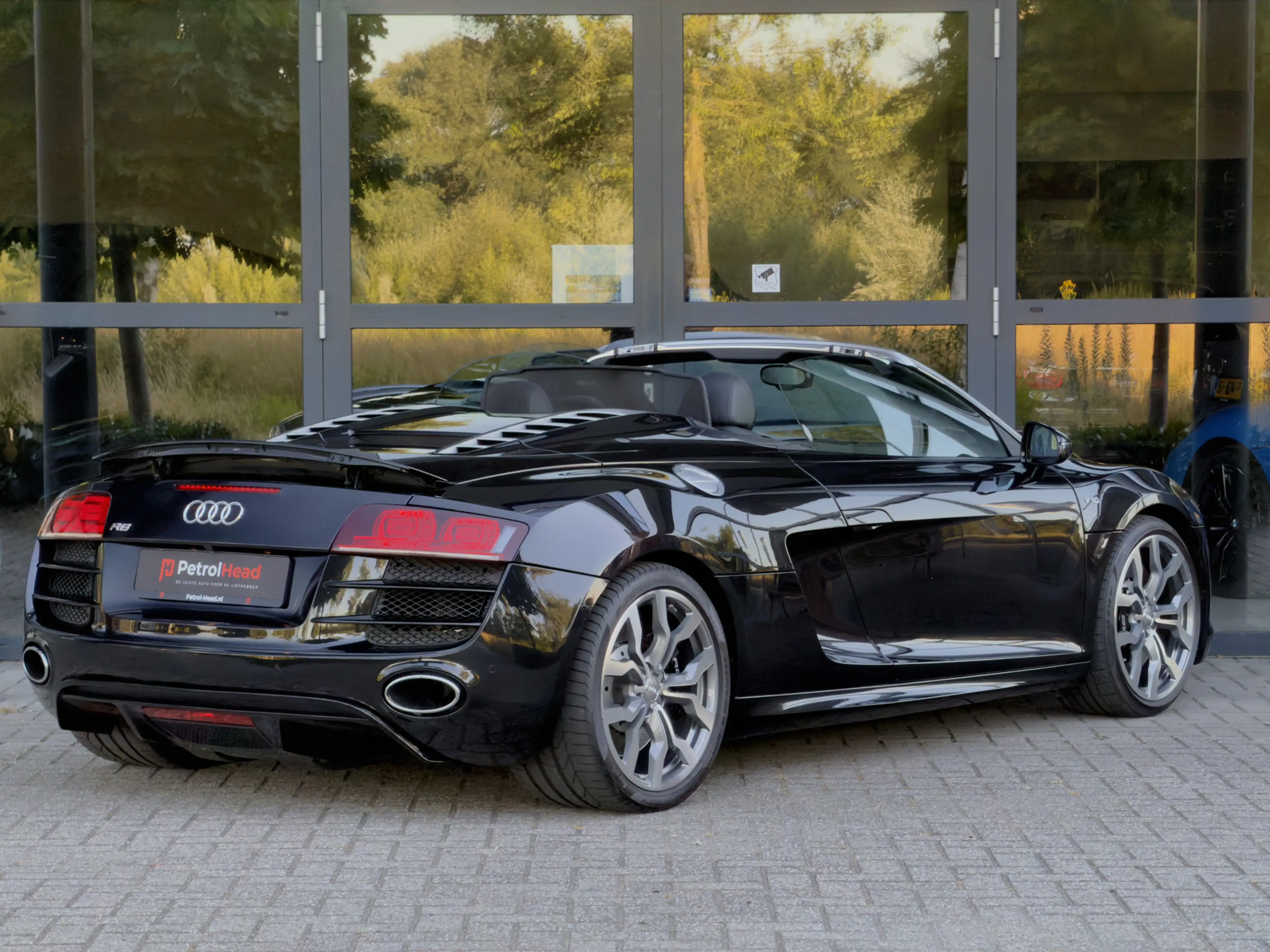Audi R8 Spyder 5.2 V10 FSI, Carbon, Magnetic Ride, Bang & — photo 2