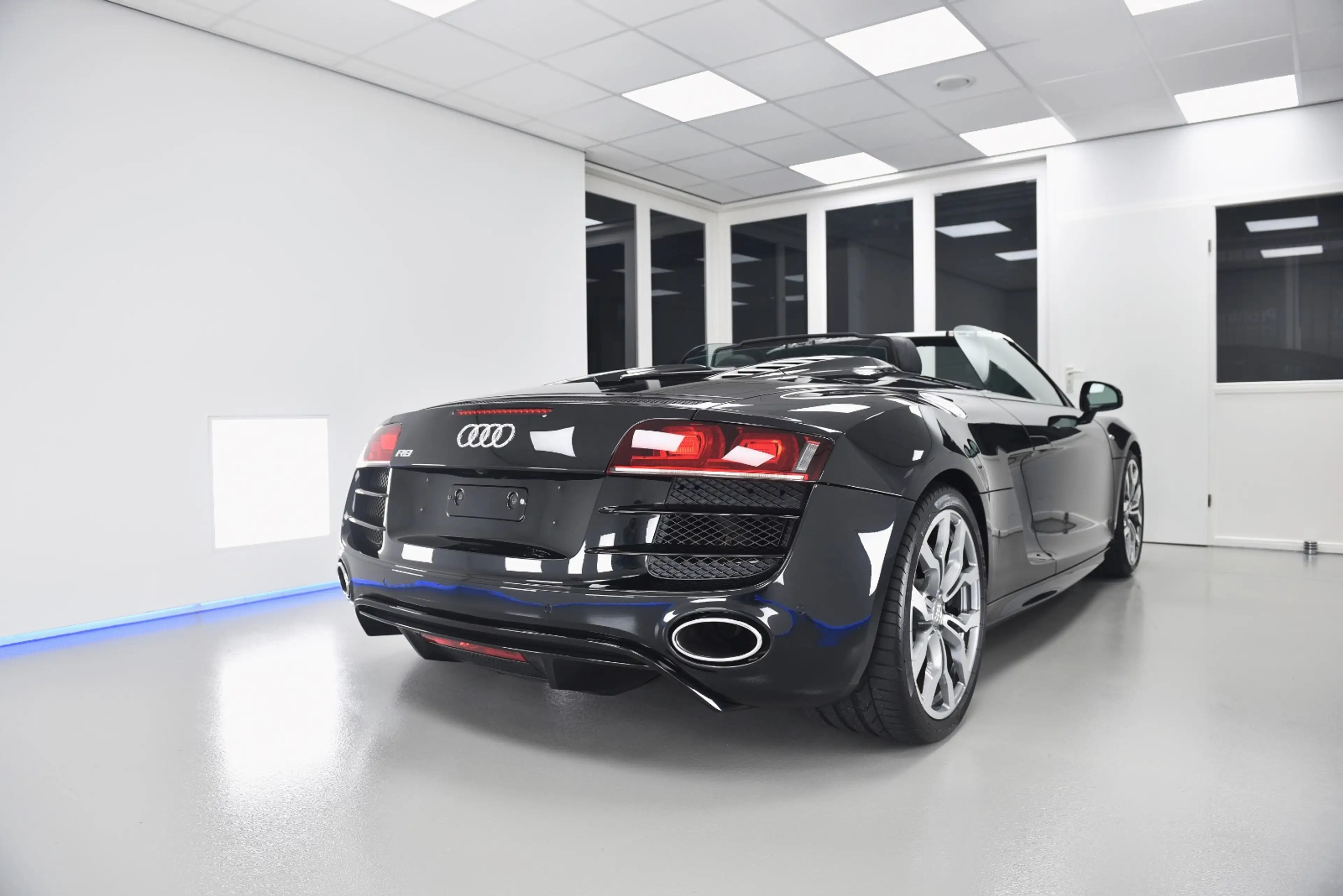 Audi R8 Spyder 5.2 V10 FSI, Carbon, Magnetic Ride, Bang & — photo 9