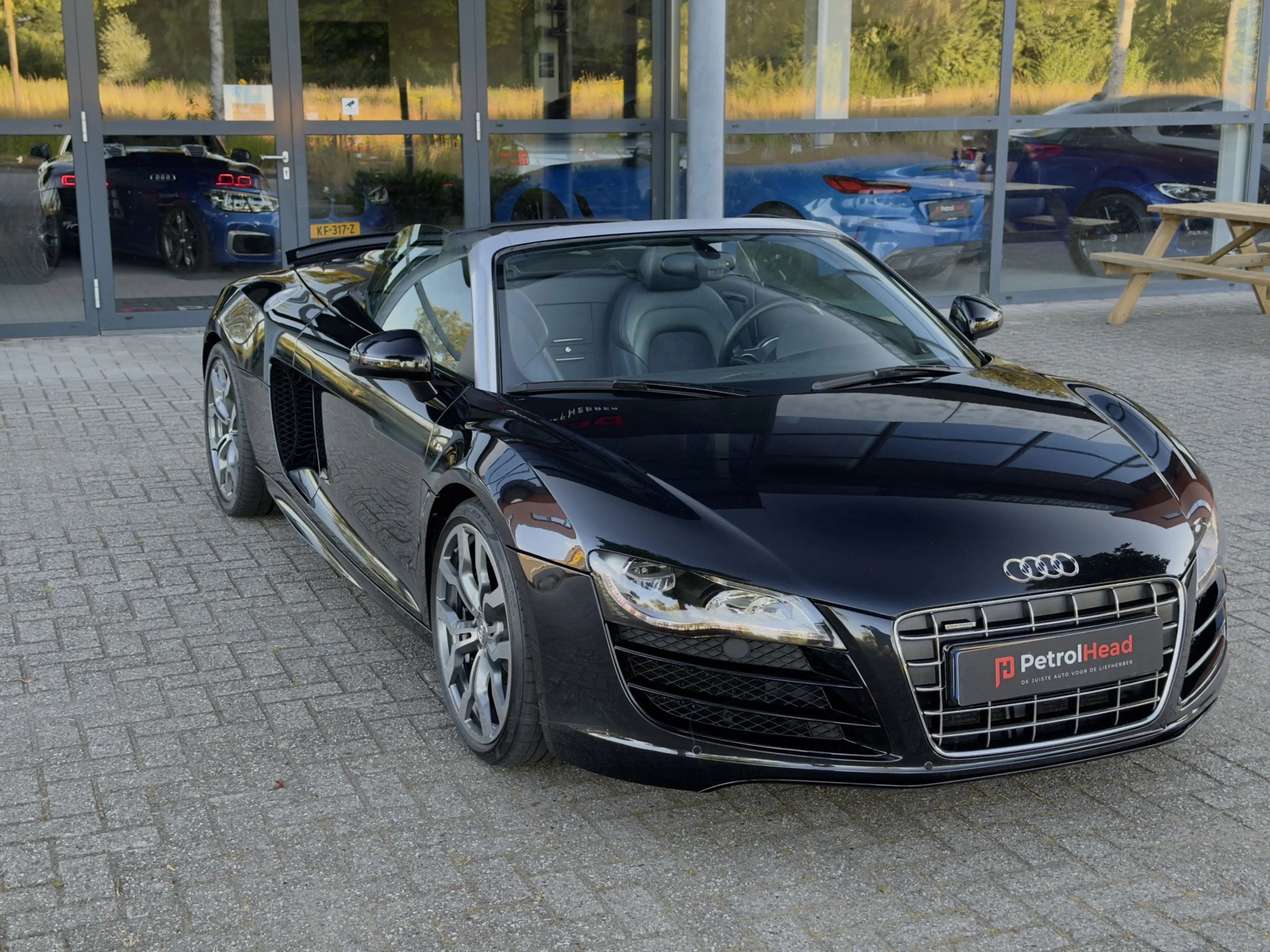 Audi R8 Spyder 5.2 V10 FSI, Carbon, Magnetic Ride, Bang & — photo 3