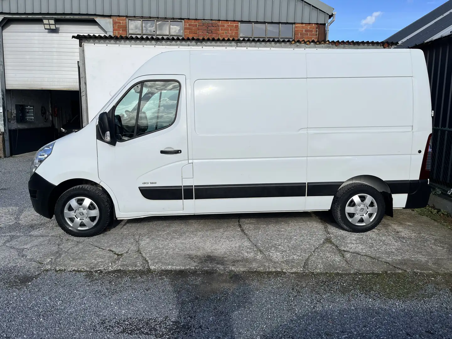 Renault Master 2.3 L2H2 130pk*Camera Navi Airco* Blanc - 2