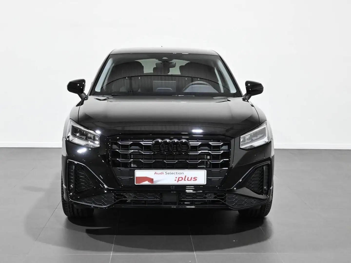 Audi Q2 35 TFSI Adrenalin Black edition S tronic 110kW Negro - 2