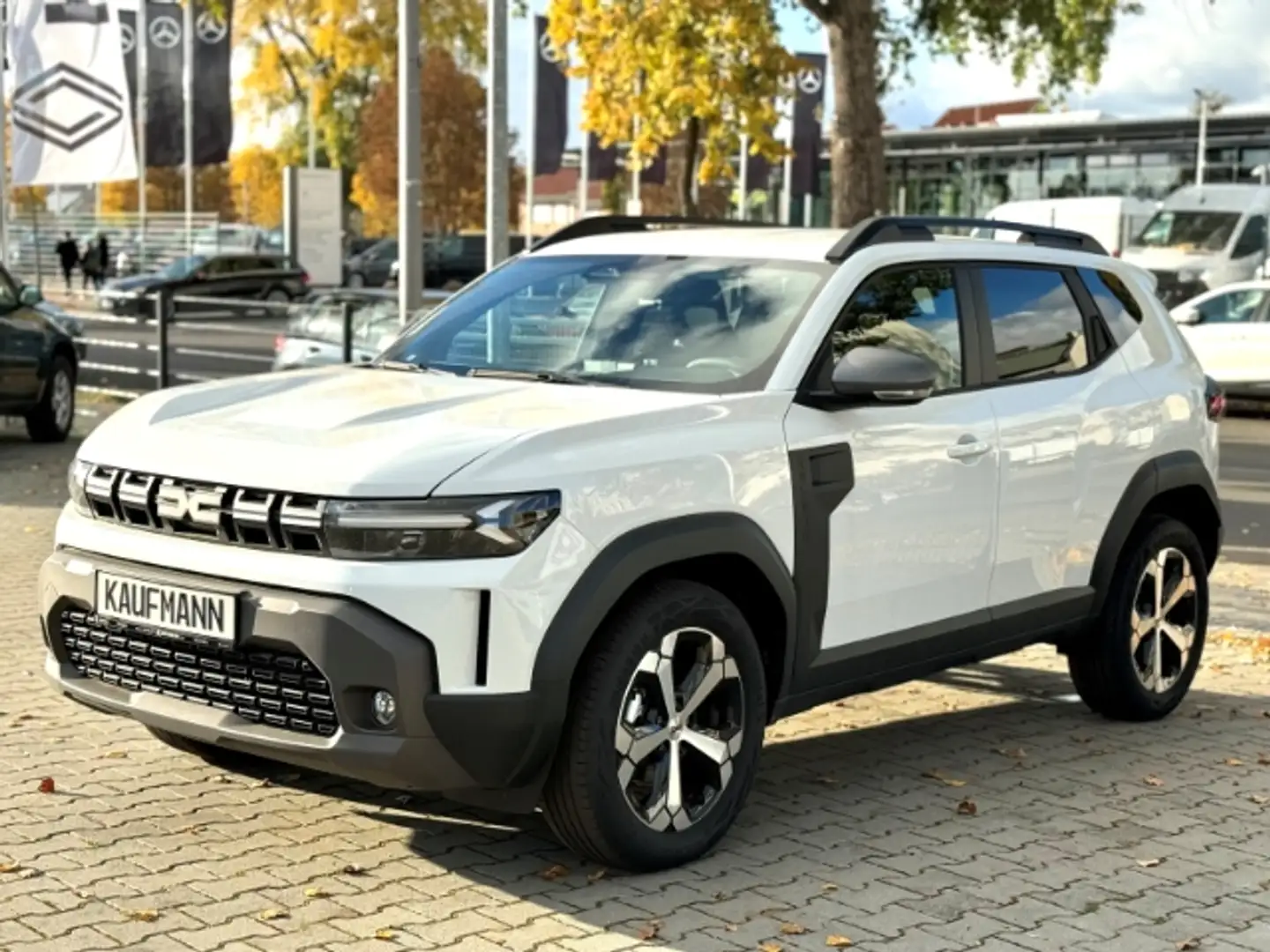 Dacia Duster III TCe 130 Journey 1.2 Mild-Hybrid EU6e Weiß - 1