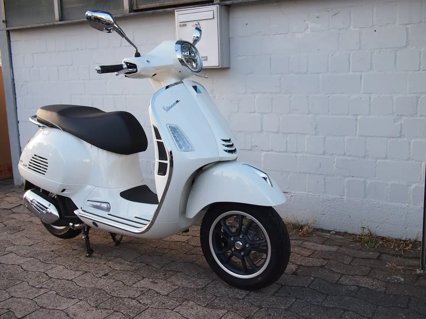 Vespa GTS Super 125 AKTIONSPREIS! Alb - 1