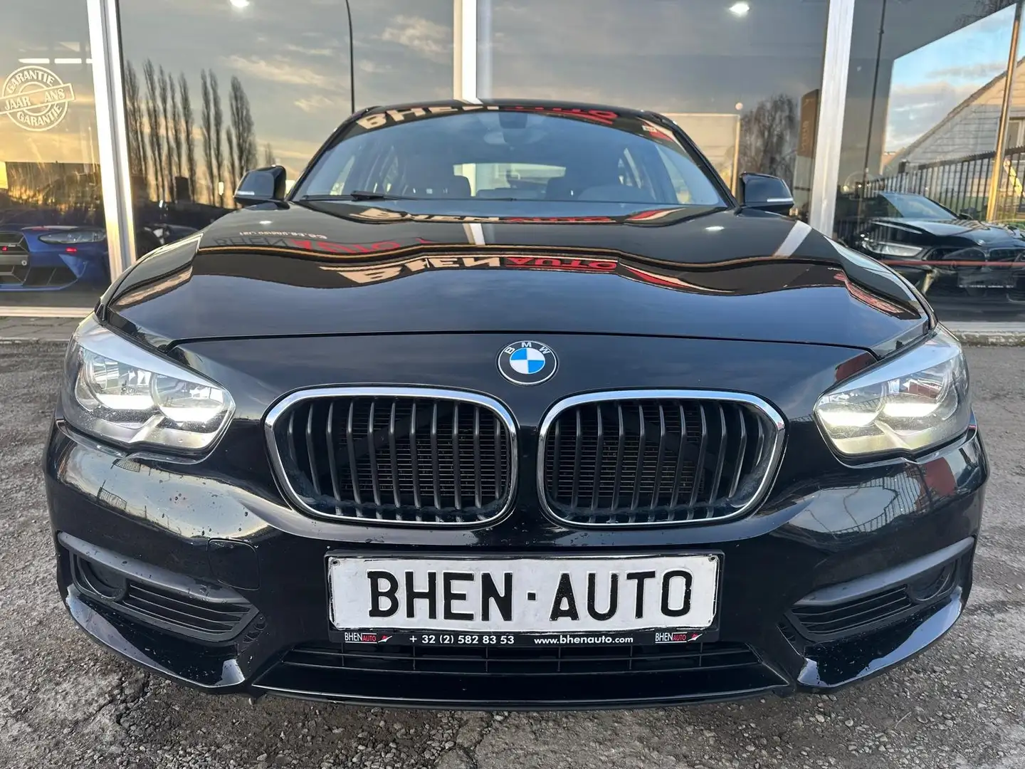 BMW 116 i/SIEGE CHAUFFANT/RADAR DE RECUL/LED/ Noir - 2