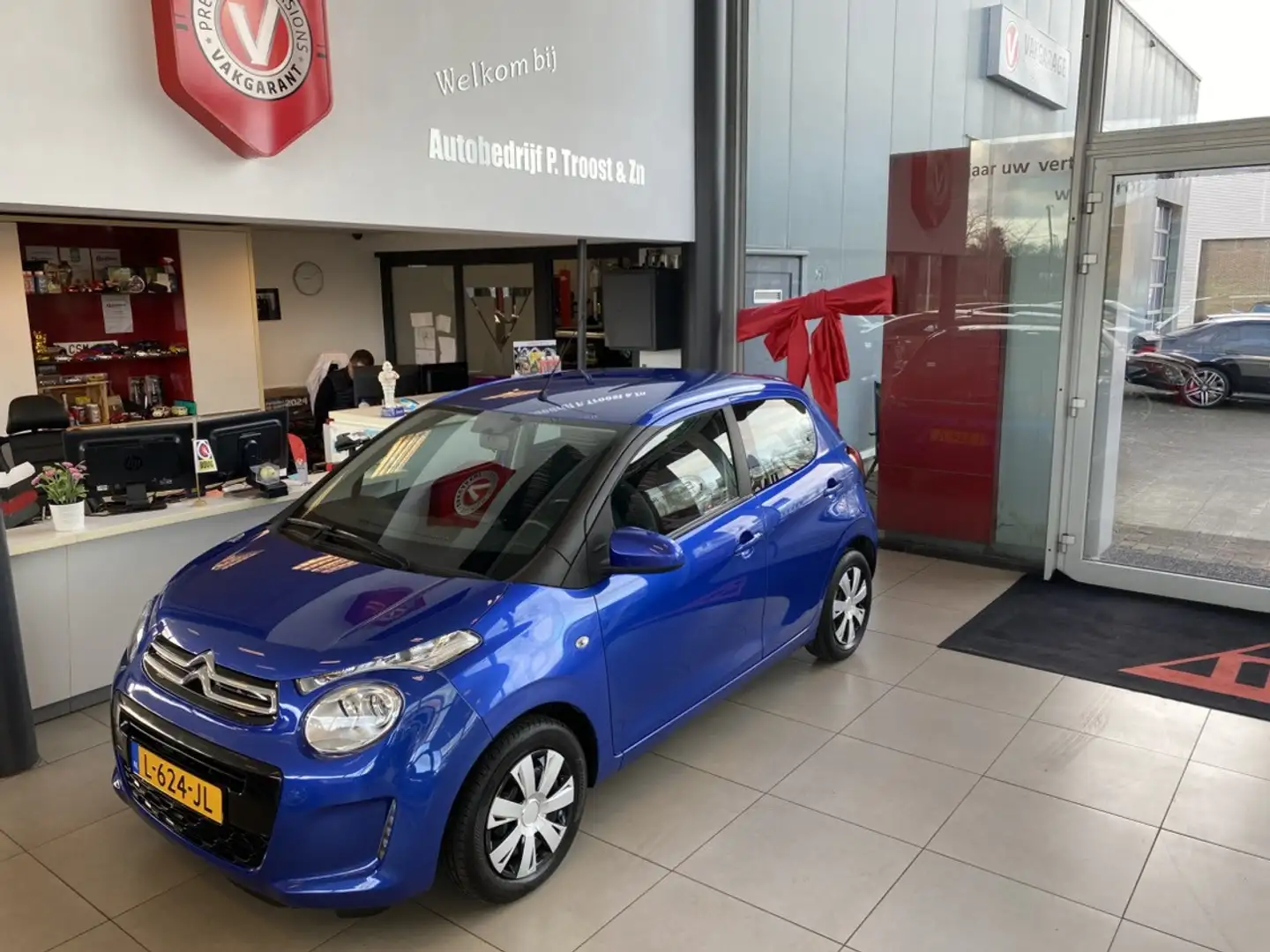 Citroen C1 1.0 VTi Feel,Apple Carplay/Android Auto,Achteruitr Blauw - 2