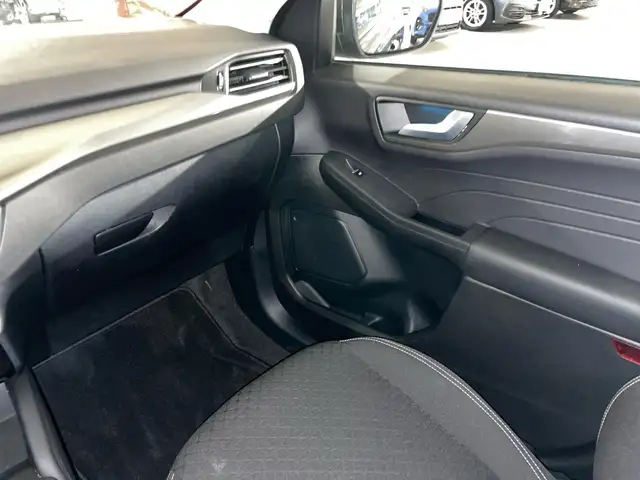Ford Kuga view 9