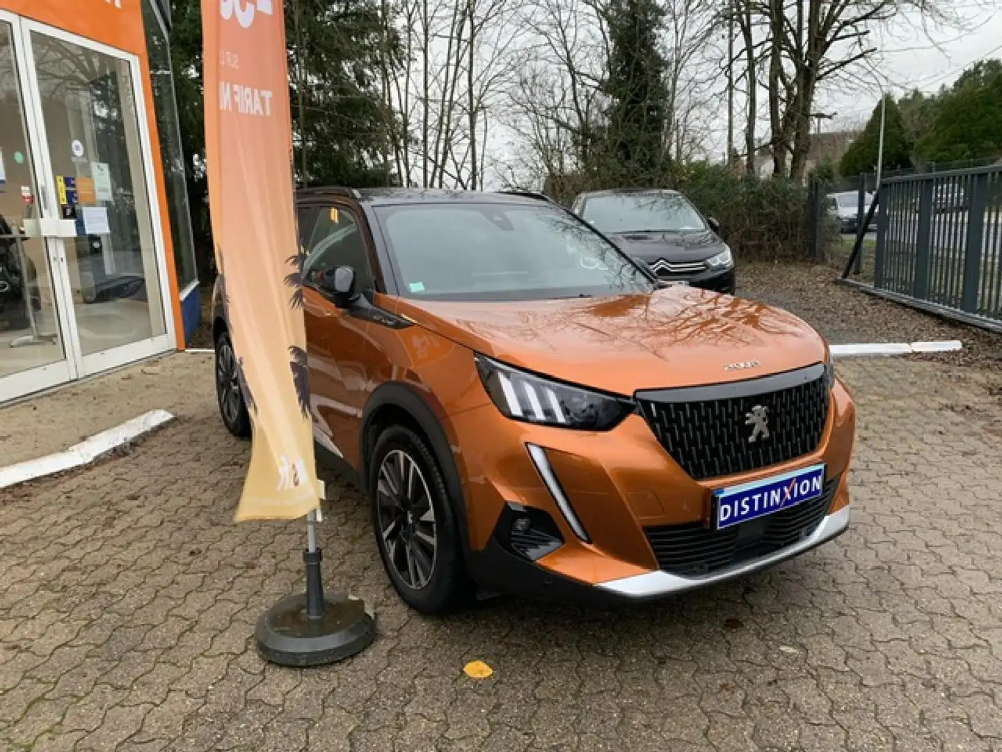Peugeot 2008 1.2i S\u0026S - 130 - EAT8  GT LINE + FOCAL Orange - 2