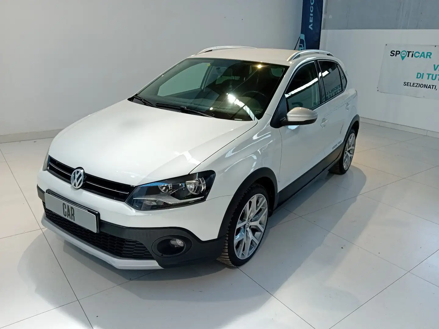 Volkswagen Polo Polo Cross 1.4 TDI Blanc - 1