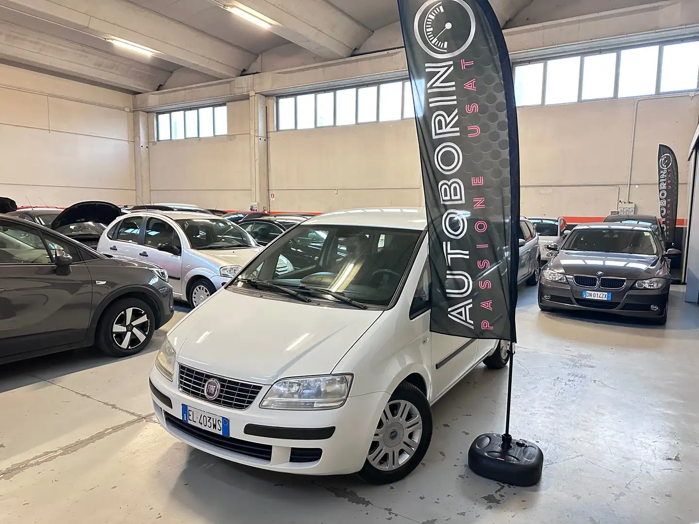 Fiat Idea Idea 1.4 16v Active gpl Blanco - 1