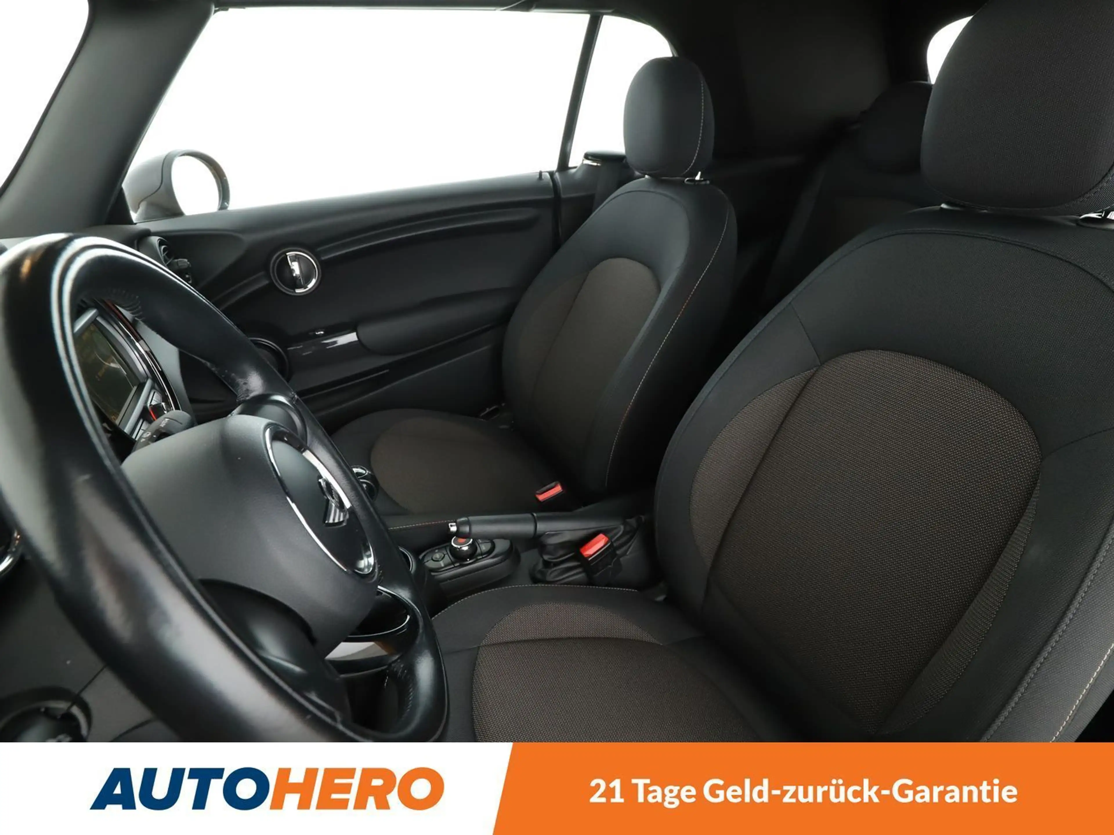 MINI One Cabrio One*PDC*ALU*KLIMA*BLUETOOTH* — photo 10
