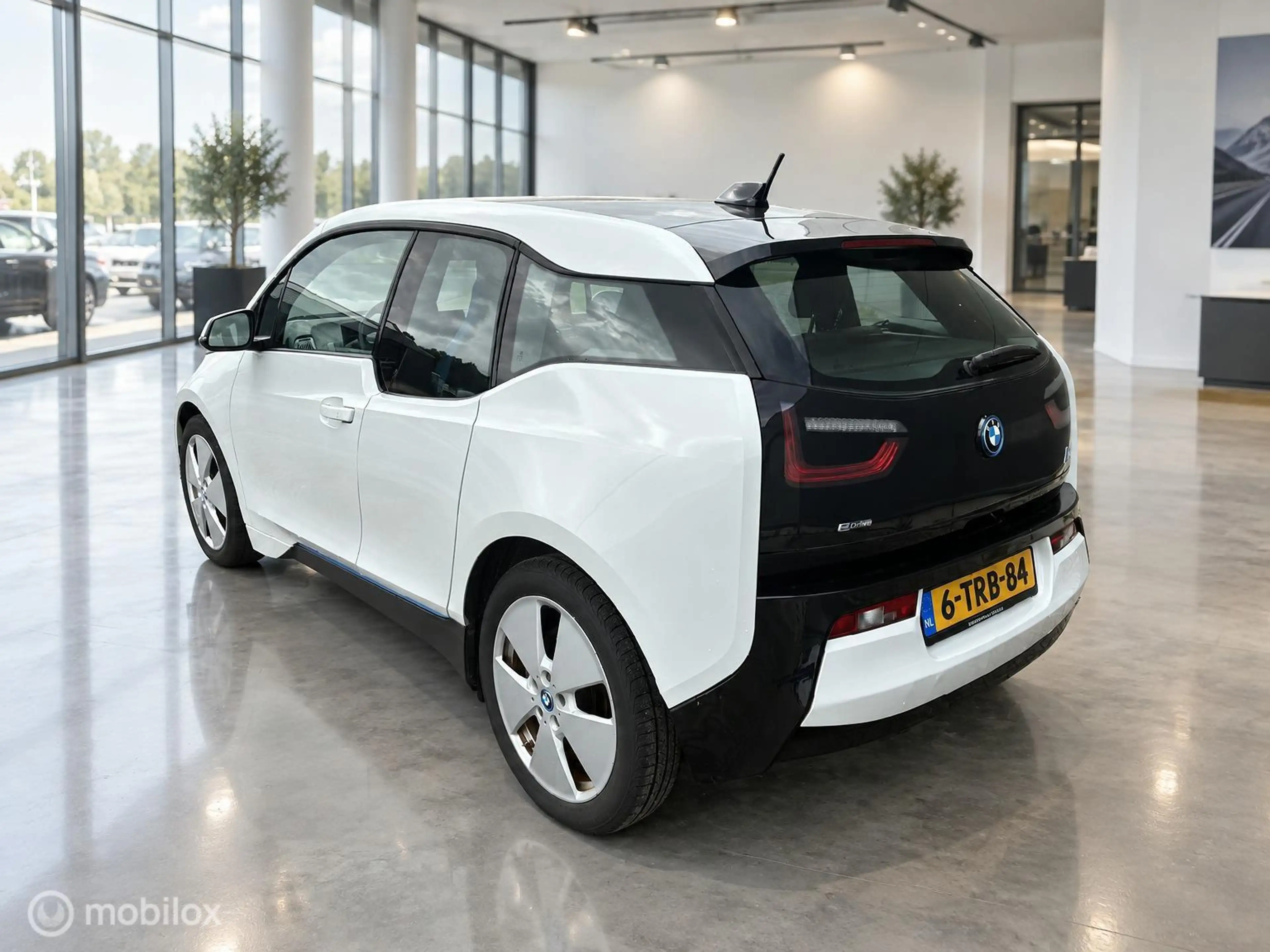 BMW i3 Basis Comfort | 22 kWh | SOH 79% | MOBA | 152.348 — photo 7
