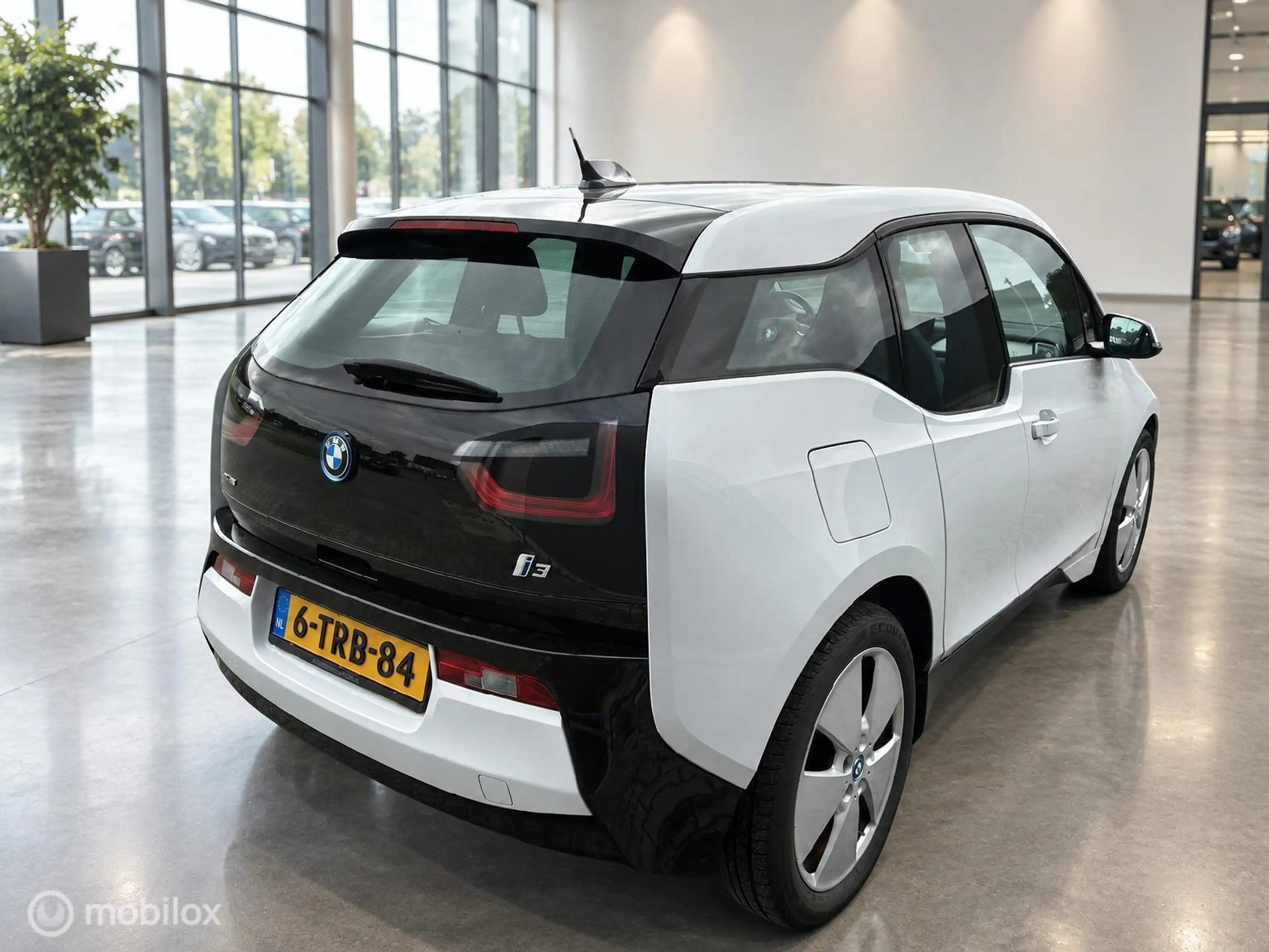 BMW i3 Basis Comfort | 22 kWh | SOH 79% | MOBA | 152.348 — photo 11