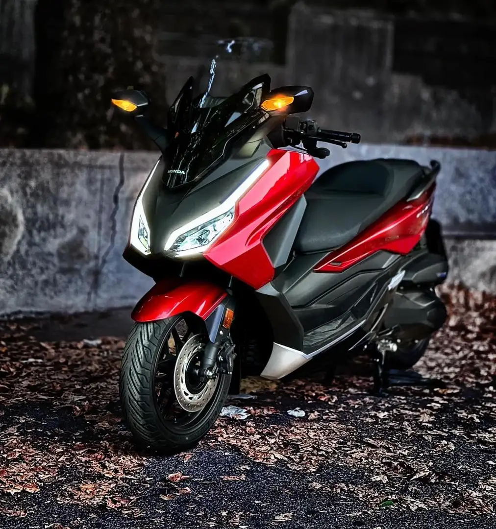 Honda Forza 350 - 2