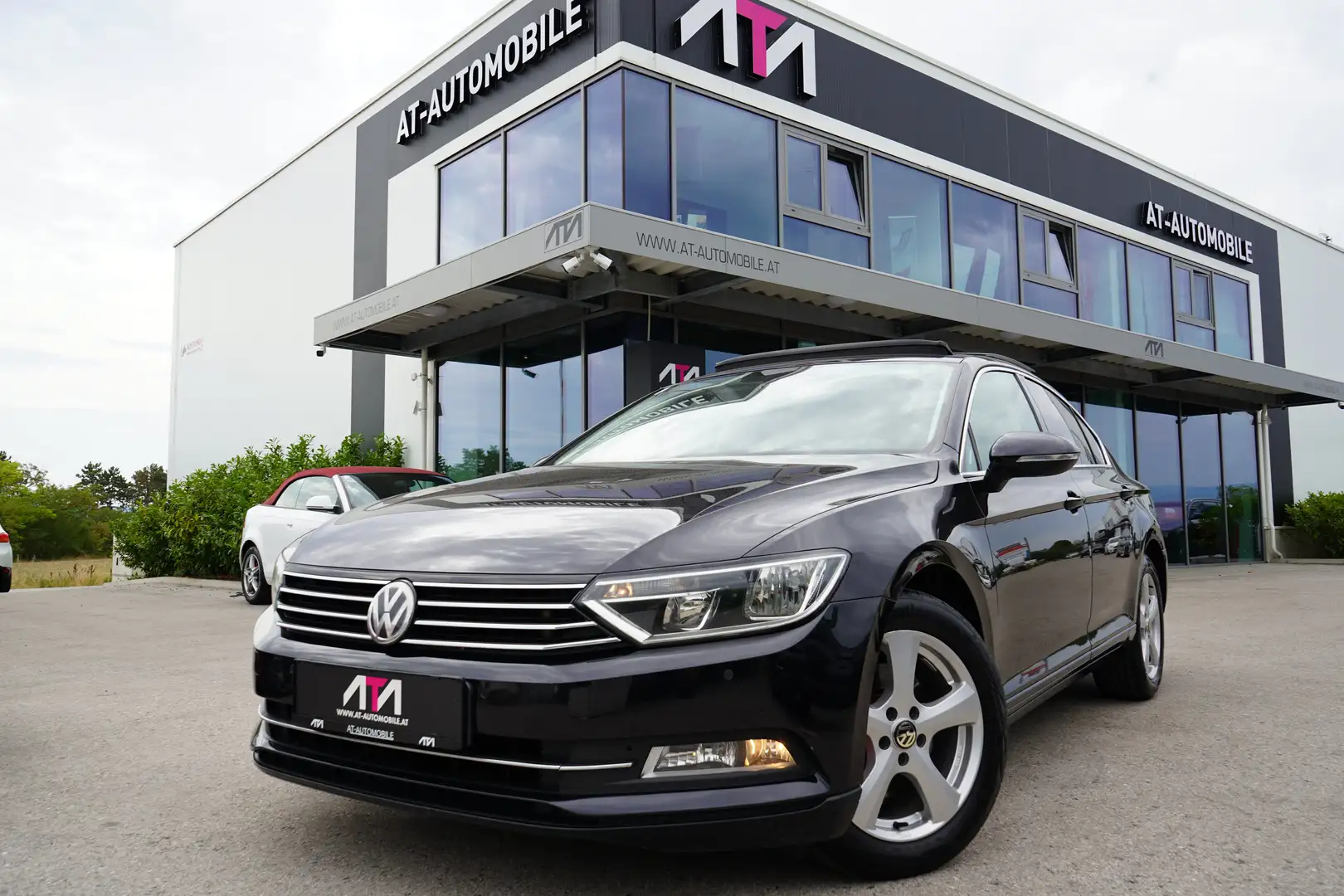 Volkswagen Passat Comfortline Schwarz - 1