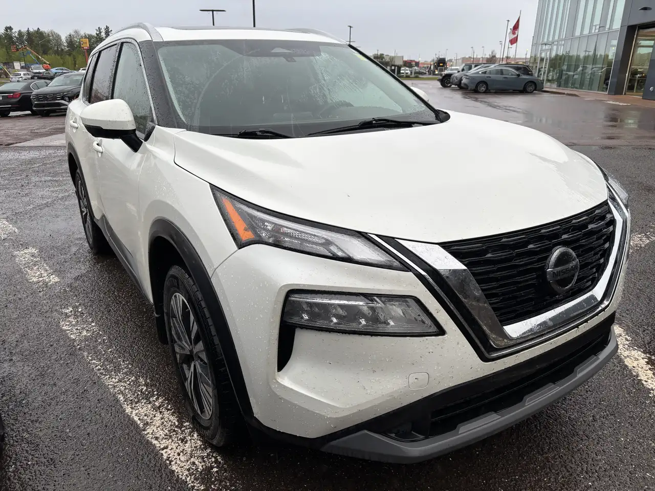 Nissan Rogue снимка Nissan Rogue